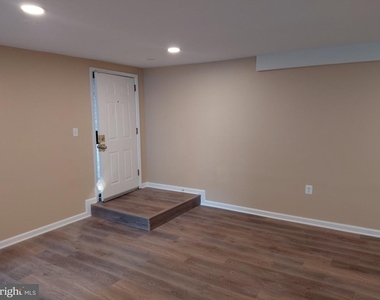 7161 Cross Street - Photo Thumbnail 8