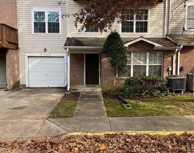 4643 Deepwood Court - Photo Thumbnail 3