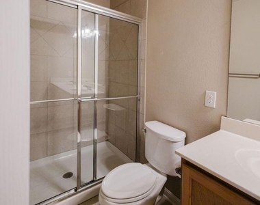 305 Trestle Tree St - Photo Thumbnail 12