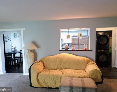 10210 Prince Place - Photo Thumbnail 11