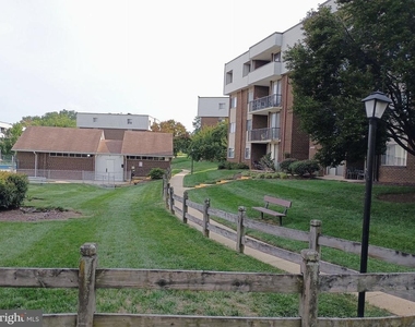 10210 Prince Place - Photo Thumbnail 14