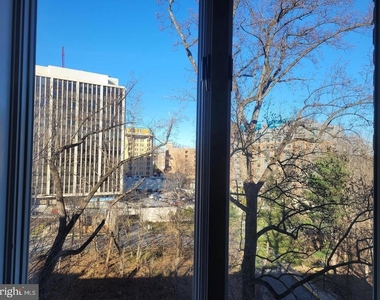 8101 Connecticut Avenue - Photo Thumbnail 16