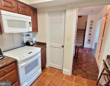 8101 Connecticut Avenue - Photo Thumbnail 22