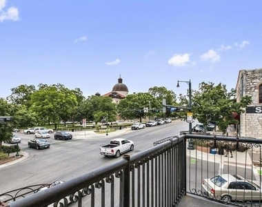 202 N Lbj Dr - Photo Thumbnail 10