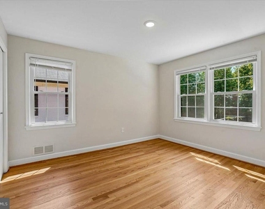 5006 Benton Avenue - Photo Thumbnail 24