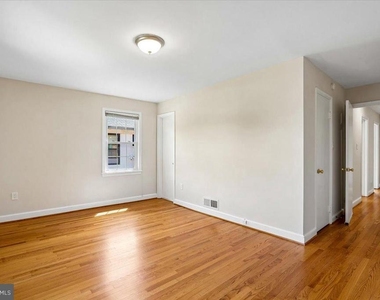 5006 Benton Avenue - Photo Thumbnail 21