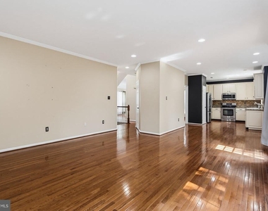 4 Summit Ridge Court - Photo Thumbnail 5