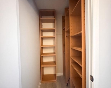 2501 Mcveary Court - Photo Thumbnail 10