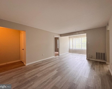 2501 Mcveary Court - Photo Thumbnail 6
