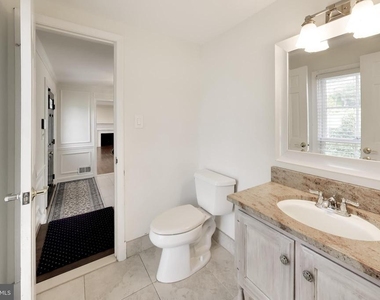 7724 Fontaine Street - Photo Thumbnail 22