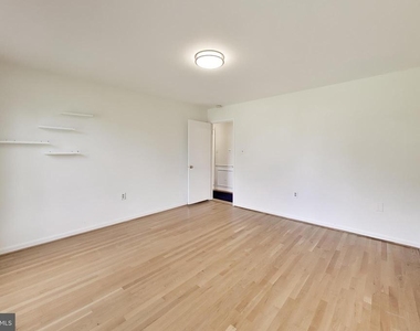 7724 Fontaine Street - Photo Thumbnail 33