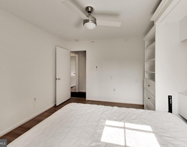 7724 Fontaine Street - Photo Thumbnail 39