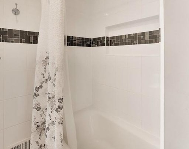 7724 Fontaine Street - Photo Thumbnail 40