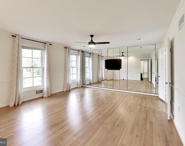 7724 Fontaine Street - Photo Thumbnail 26