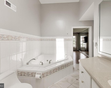 7724 Fontaine Street - Photo Thumbnail 29