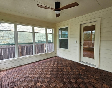 13708 Loleta Way - Photo Thumbnail 33