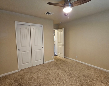 13708 Loleta Way - Photo Thumbnail 23