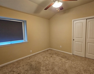 13708 Loleta Way - Photo Thumbnail 27