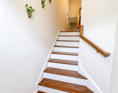 22605 Winding Woods Way - Photo Thumbnail 3