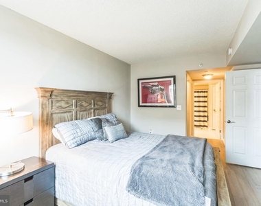 11710 Old Georgetown Road - Photo Thumbnail 11