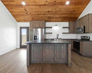 1525 Scull Rd - Photo Thumbnail 5