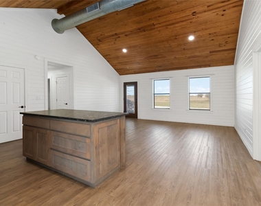 1525 Scull Rd - Photo Thumbnail 7