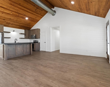1525 Scull Rd - Photo Thumbnail 3