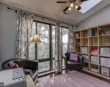 13124 Wonderland Way - Photo Thumbnail 4