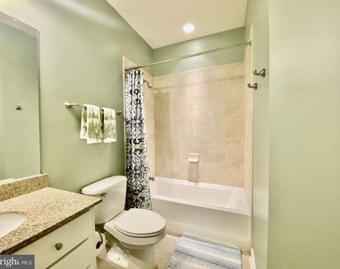 416 Grand Street - Photo Thumbnail 27