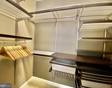 416 Grand Street - Photo Thumbnail 21
