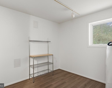 7514 Nevis Road - Photo Thumbnail 34