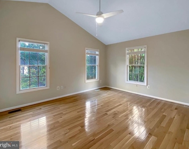 10642 Tuppence Court - Photo Thumbnail 11