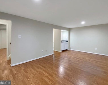 10642 Tuppence Court - Photo Thumbnail 21