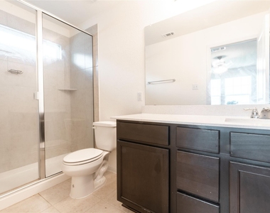 217 Bent Creek Dr - Photo Thumbnail 17