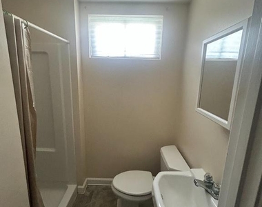 11004 Schuylkill Road - Photo Thumbnail 18