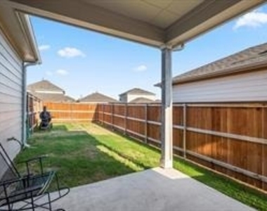 112 Doodle Ln - Photo Thumbnail 24