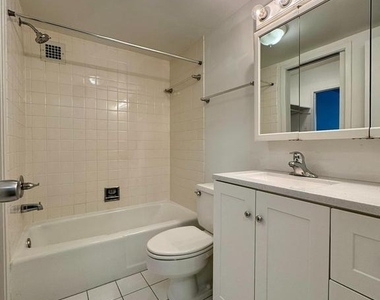 5500 Friendship Boulevard - Photo Thumbnail 11