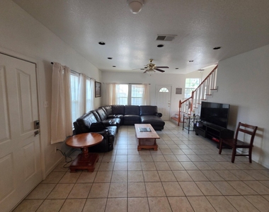 4703 Harmon Ave - Photo Thumbnail 1