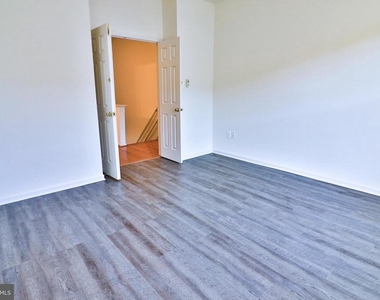 526 Redland Boulevard - Photo Thumbnail 22
