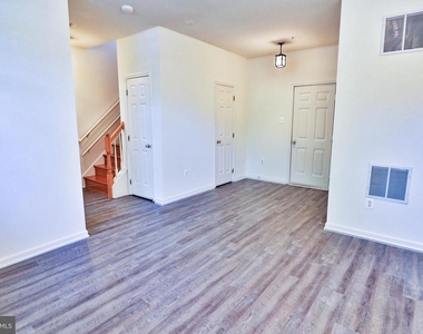 526 Redland Boulevard - Photo Thumbnail 39