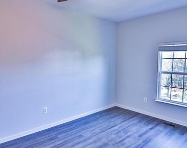 526 Redland Boulevard - Photo Thumbnail 35