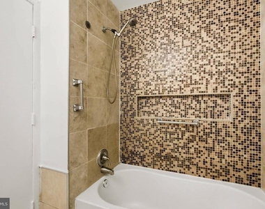 808 E Franklin Avenue - Photo Thumbnail 19
