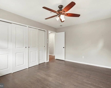 808 E Franklin Avenue - Photo Thumbnail 15