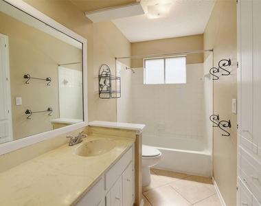 9620 Chukar Cir - Photo Thumbnail 21