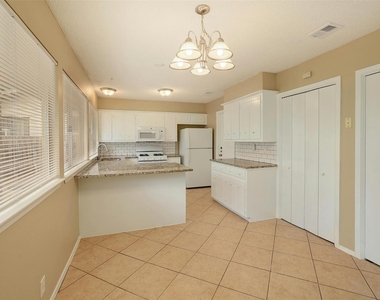 9620 Chukar Cir - Photo Thumbnail 8