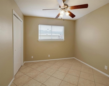9620 Chukar Cir - Photo Thumbnail 18