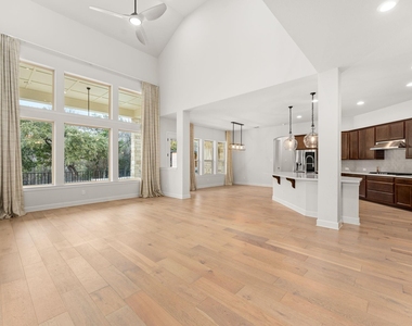 3018 Alton Pl - Photo Thumbnail 3