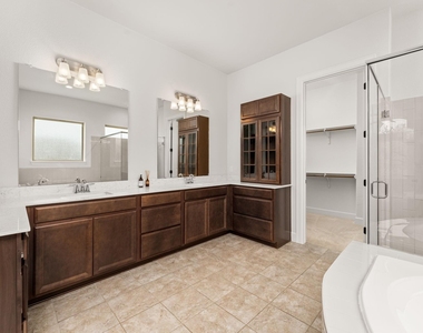 3018 Alton Pl - Photo Thumbnail 12