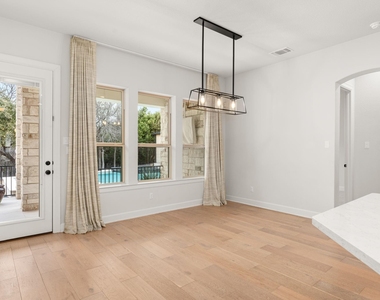 3018 Alton Pl - Photo Thumbnail 7