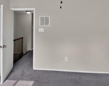 6556 Pennacook Court - Photo Thumbnail 24